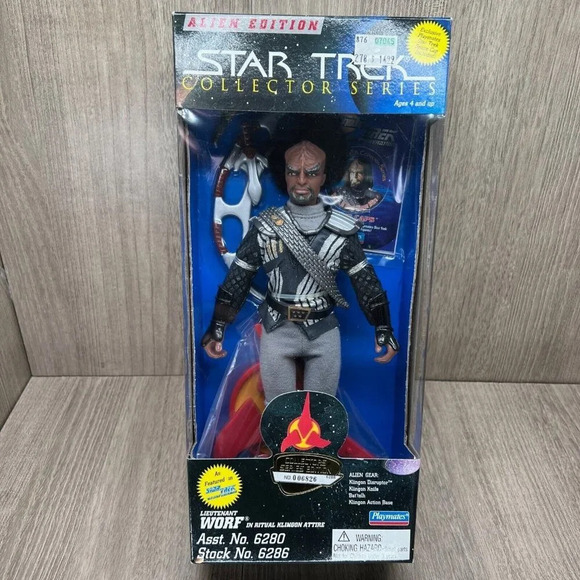 Playmates Toys Other - Star Trek Collector Series Lieutenant Worf Alien Edition- Playmates Toys